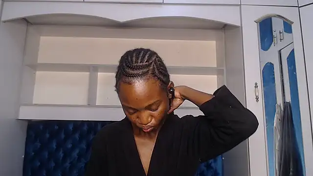 YoungDiva69 online show from 02/27/25, 11:37