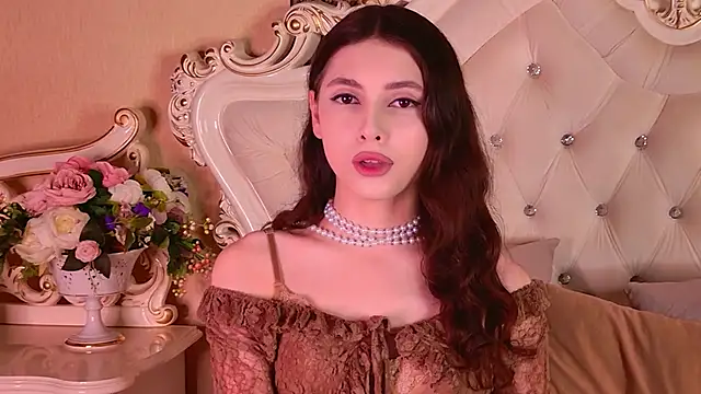 GIGI DAV online show from 10/10/25, 08:52