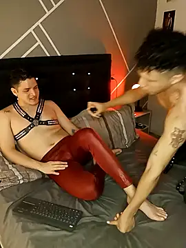 AngeloColleen online show from 10/08/25, 05:10