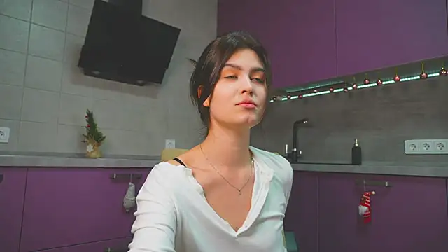 Snapshot of KennaVorn chatting on 02/02/25, 06:26 KennaVorn online show from 02/02/25, 06:26