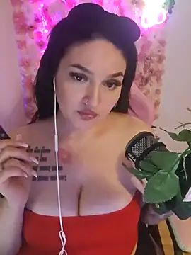 Snapshot of Jinyxx3 chatting on 01/31/25, 05:09 Jinyxx3 online show from 01/31/25, 05:09