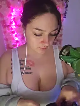 Snapshot of Jinyxx3 chatting on 03/07/25, 04:46 Jinyxx3 online show from 03/07/25, 04:46