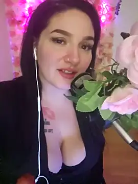 Snapshot of Jinyxx3 chatting on 03/22/25, 11:09 Jinyxx3 online show from 03/22/25, 11:09