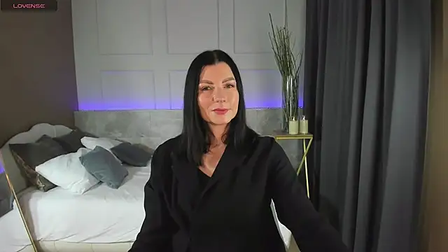 MonicaCheerful online show from 01/28/25, 10:45