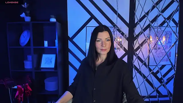 MonicaCheerful online show from 02/01/25, 06:21