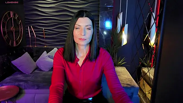 MonicaCheerful online show from 02/14/25, 03:05