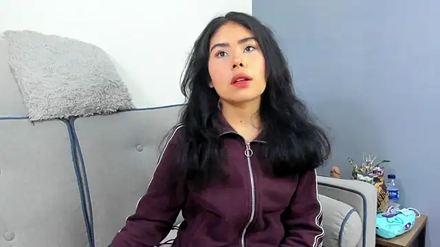 Alice evans lov online show from 01/13/26, 01:05