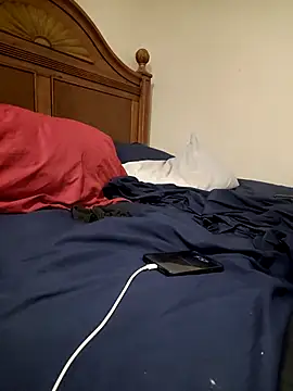 shavez5888 online show from 03/04/25, 12:39