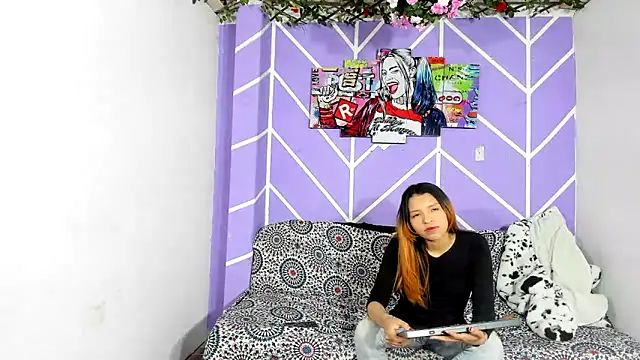 Snapshot of Escarlet_Abel-06 chatting on 03/06/25, 01:37 Escarlet Abel-06 online show from 03/06/25, 01:37