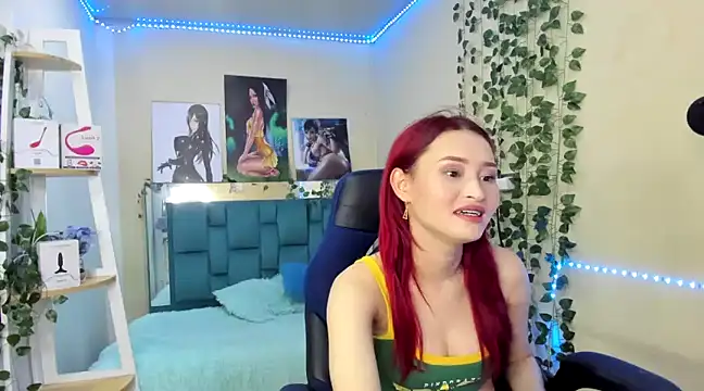 naomy hot 777 online show from 03/18/25, 08:59