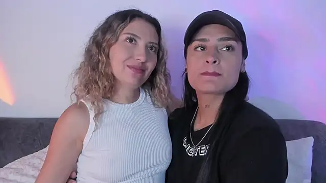 Snapshot of my_melody chatting on 12/16/25, 03:55 my melody online show from 12/16/25, 03:55