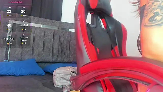 Snapshot of Nicol_TransGirl chatting on 12/05/25, 03:15 Nicol TransGirl online show from 12/05/25, 03:15