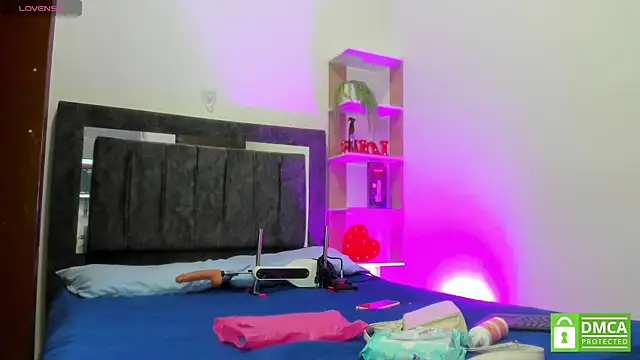 Nicol TransGirl online show from 04/29/26, 05:22