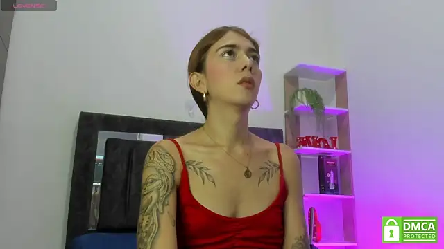 Nicol TransGirl online show from 05/03/26, 02:17