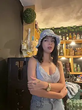 JullieBoo online show from 02/25/25, 12:58