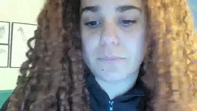 Snapshot of ninna_curly chatting on 05/18/26, 03:13 ninna curly online show from 05/18/26, 03:13