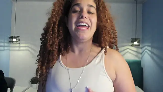 Snapshot of ninna_curly chatting on 07/07/26, 03:42 ninna curly online show from 07/07/26, 03:42