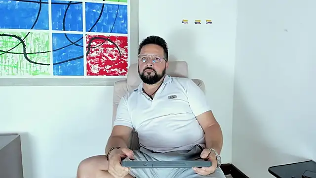 Snapshot of Daniel_08_8 chatting on 01/27/25, 07:56 Daniel 08 8 online show from 01/27/25, 07:56