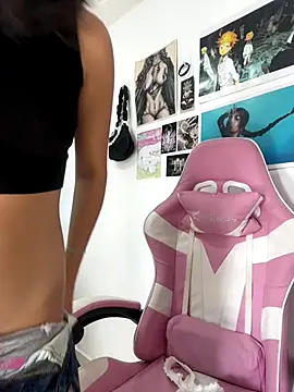 LiLy kIndly online show from 10/09/25, 09:13