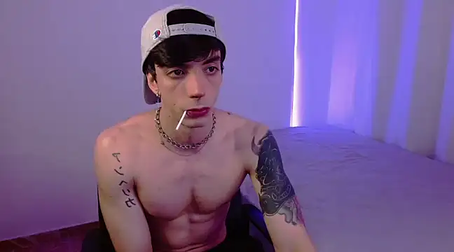 H3ll B0I online show from 02/14/25, 07:49