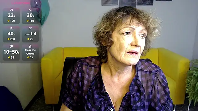 Snapshot of SexyGrandma_ chatting on 03/14/25, 04:09 SexyGrandma  online show from 03/14/25, 04:09