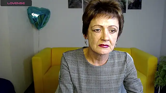 Snapshot of SexyGrandma_ chatting on 03/22/25, 04:37 SexyGrandma  online show from 03/22/25, 04:37