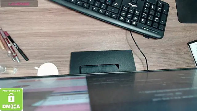 Snapshot of SexyGrandma_ chatting on 09/20/25, 05:25 SexyGrandma  online show from 09/20/25, 05:25