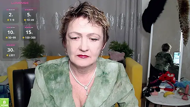 SexyGrandma  online show from 02/10/26, 06:17