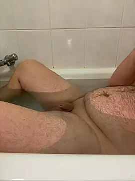 Snapshot of kekesuisse24 chatting on 02/12/25, 07:35 kekesuisse24 online show from 02/12/25, 07:35