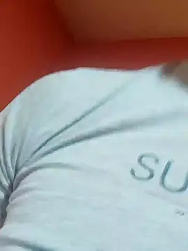 Snapshot of Milankure111 chatting on 01/31/25, 10:10 Milankure111 online show from 01/31/25, 10:10