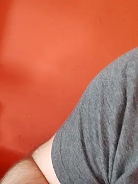 Snapshot of Milankure111 chatting on 03/02/25, 07:43 Milankure111 online show from 03/02/25, 07:43