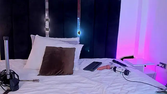 Annita001 online show from 10/02/25, 01:18