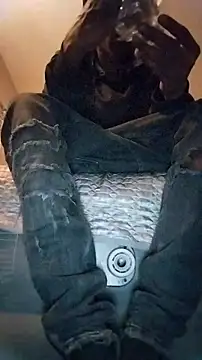 Snapshot of Nutt88 chatting on 01/08/26, 08:05 Nutt88 online show from 01/08/26, 08:05