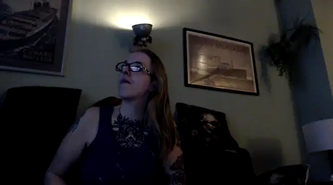 Snapshot of Astrid-Gilbert chatting on 03/01/25, 09:15 Astrid-Gilbert online show from 03/01/25, 09:15