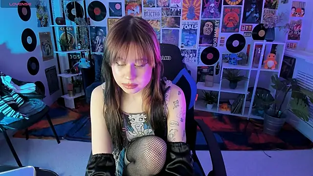 Snapshot of MisaPage chatting on 02/25/25, 05:47 MisaPage online show from 02/25/25, 05:47