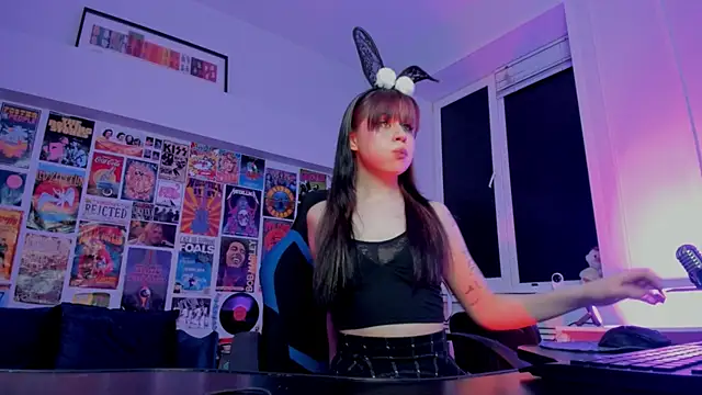 Snapshot of MisaPage chatting on 03/11/25, 09:04 MisaPage online show from 03/11/25, 09:04