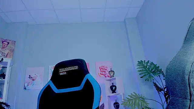 Snapshot of MisaPage chatting on 11/22/25, 08:52 MisaPage online show from 11/22/25, 08:52