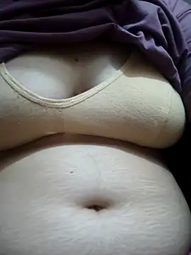 Snapshot of rabhyakumari chatting on 02/16/25, 07:16 rabhyakumari online show from 02/16/25, 07:16