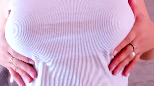 Snapshot of Shanntal_ chatting on 03/10/26, 07:08 Shanntal online show from 03/10/26, 07:08