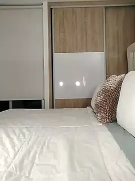 sofiaxox online show from 01/25/25, 04:23