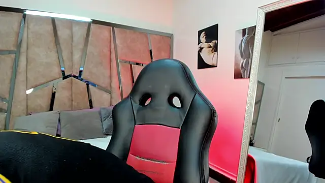 LeandroRusso online show from 02/11/25, 08:31