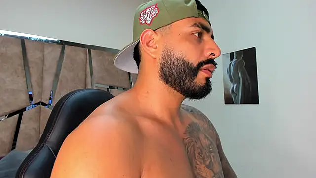 LeandroRusso online show from 02/24/25, 12:41