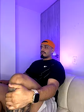 LeandroRusso online show from 09/10/25, 02:22