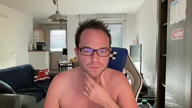 Funnyjul31 online show from 03/04/25, 04:30