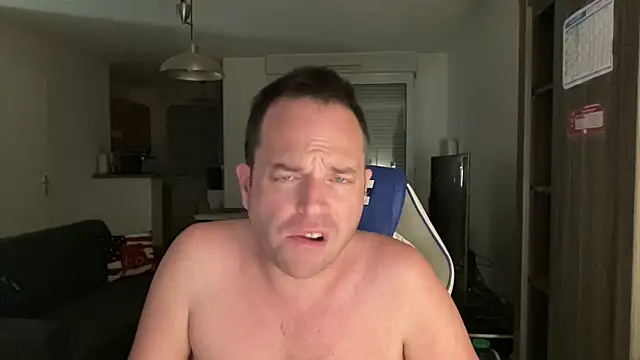 Funnyjul31 online show from 03/11/25, 04:18