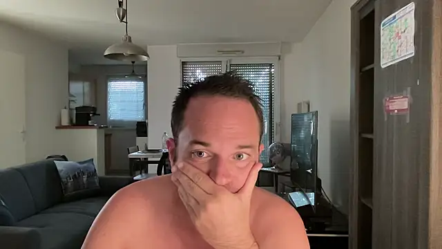 Funnyjul31 online show from 09/16/25, 03:46