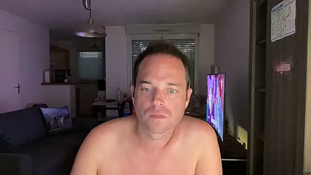 Funnyjul31 online show from 09/17/25, 05:58