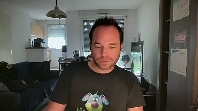 Funnyjul31 online show from 11/23/25, 01:44