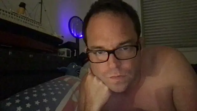 Funnyjul31 online show from 05/09/26, 10:04
