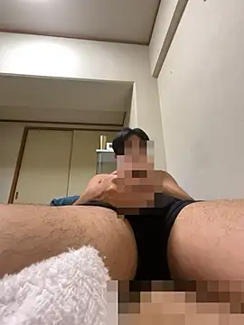 Snapshot of RUKI042 chatting on 10/12/25, 05:17 RUKI042 online show from 10/12/25, 05:17